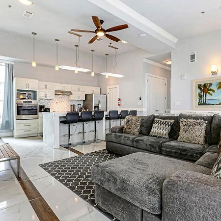 5Br Penthouse With Amenities Near Fq Apartment New Orleans Bagian luar foto