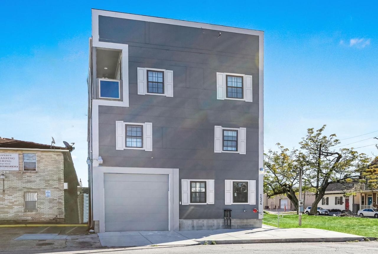 5Br Penthouse With Amenities Near Fq Apartment New Orleans Bagian luar foto