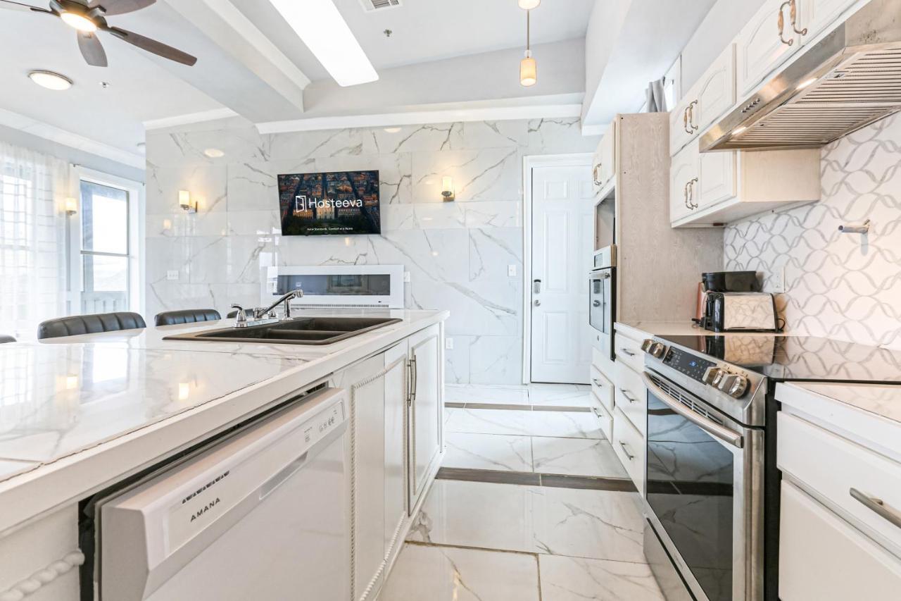 5Br Penthouse With Amenities Near Fq Apartment New Orleans Bagian luar foto